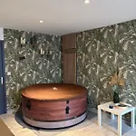 Lejlighed T2 Cosy Avec Option Jacuzzi Lespignan